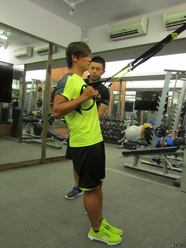 Reebok型男大作戰 第一週