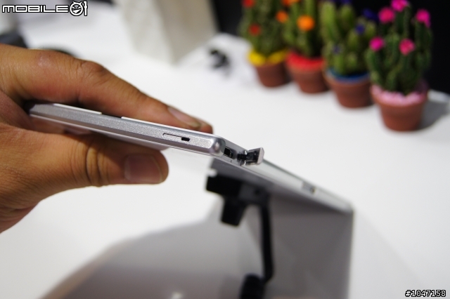 手機除了撈金魚 也可以擋雨了 XPERIA Z Ultra 體驗會心得