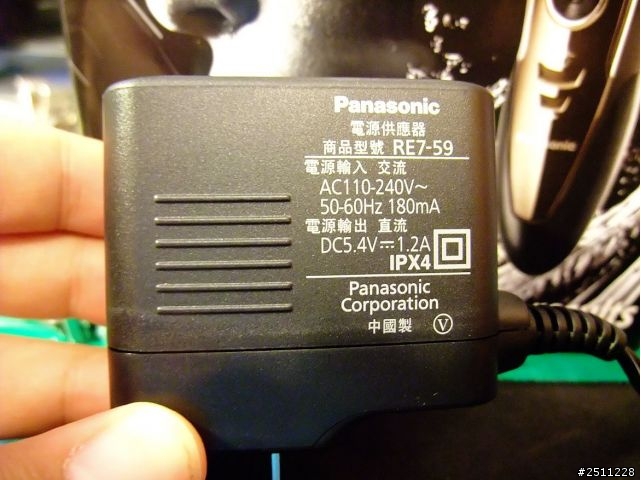 我的新體驗 國際電鬍刀ES-ST25