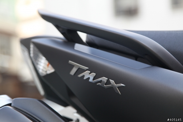 YAMAHA T-MAX VS T-MAX(特仕版)-圖多慎入