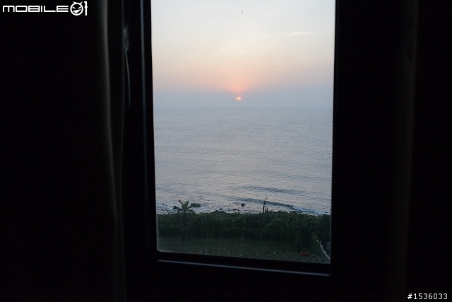 【適合看海】景觀民宿:海中天
