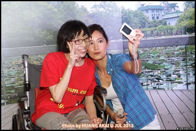 Canon 7D活動紀錄【第二屆 搖擺視窗‧鎖定愛 搖擺攝影展】心動之旅 徵件開跑記者會 代言人Janet 心動開跑