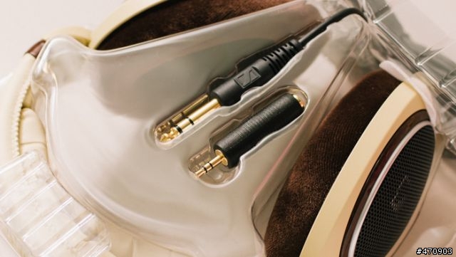 我不放毒.Sennheiser HD598 開箱