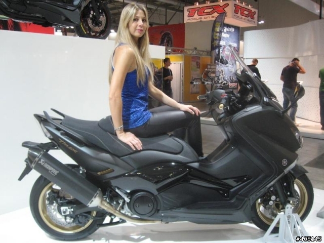 YAMAHA T-MAX VS T-MAX(特仕版)-圖多慎入