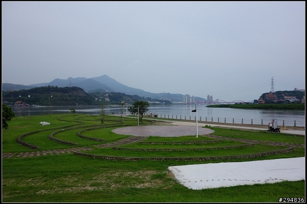 2013.07.21【單車遊記】探索河濱公園 & 環台北自行車道