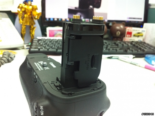 Canon BG-E13 6D電池手把開箱