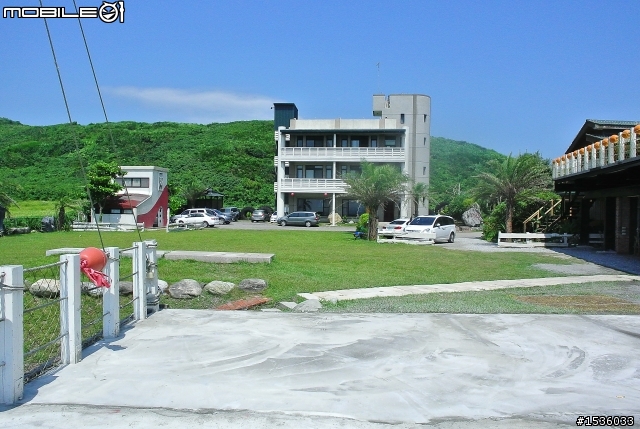 【適合看海】景觀民宿:海中天
