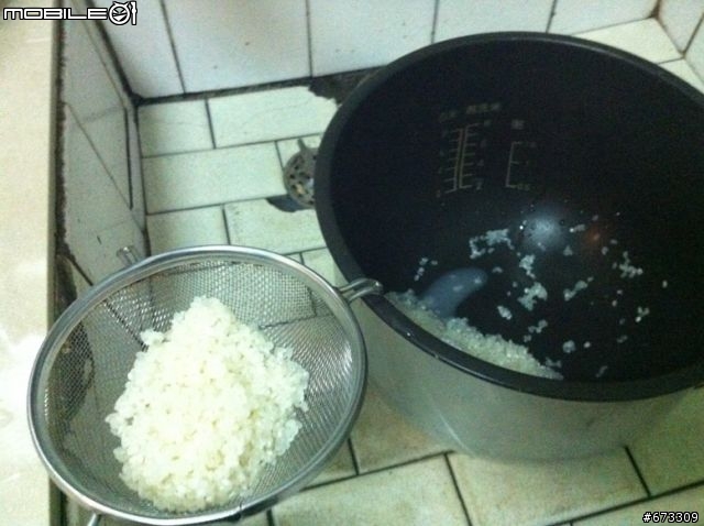 畢業了,下廚煮給母親大人吃 !!