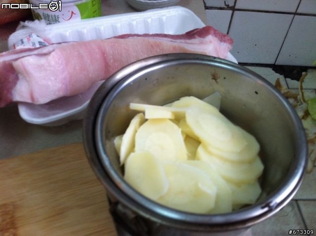 畢業了,下廚煮給母親大人吃 !!