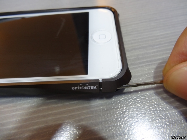 iPhone 5 鋁合金保護框 with 玻璃保護貼 開箱