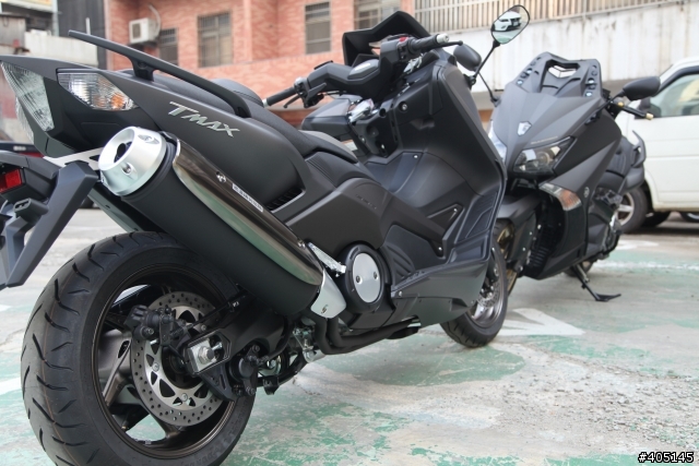 YAMAHA T-MAX VS T-MAX(特仕版)-圖多慎入