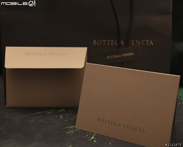 BOTTEGA VENETA精細工藝及享受尊貴服務,,入手第一款短夾