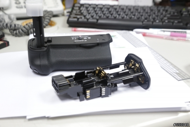 Canon BG-E13 6D電池手把開箱