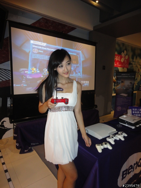 BenQ 投影機體驗會活動心得分享 - 三坪享受100吋 3D Full HD 藍光高畫質大畫面