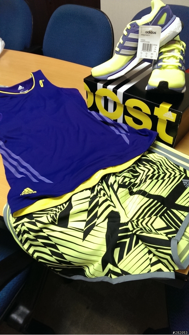 Adidas Energy Boost 鞋測 +新增鞋底比較照p2 + 運動衣著分享!