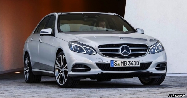 "接近完美"的 2013 Mercedes E class