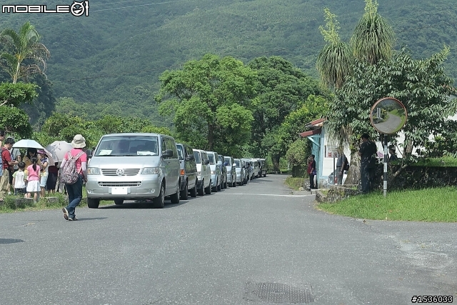 深吸一口氣,直接開車進入慕谷慕魚,沒遇到塞車,ya!