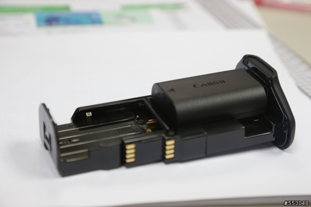 Canon BG-E13 6D電池手把開箱
