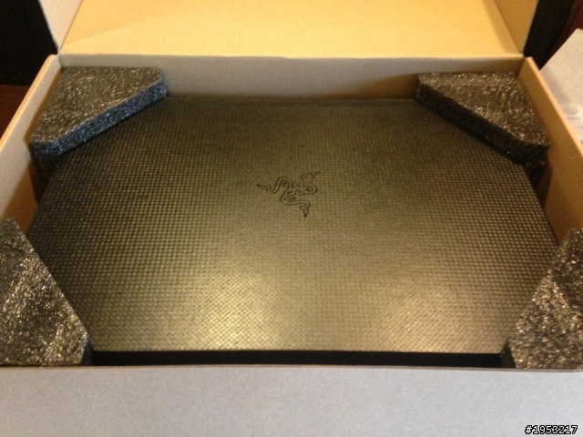 Razer 14 inches 2013 筆電 不專業開箱文
