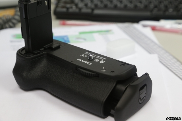 Canon BG-E13 6D電池手把開箱