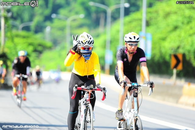 【 勇 往 直 前 吧 】2013 美利達經典百K (斜張橋下)