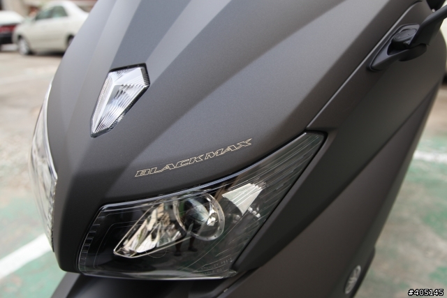 YAMAHA T-MAX VS T-MAX(特仕版)-圖多慎入