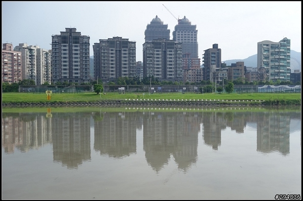 2013.07.21【單車遊記】探索河濱公園 & 環台北自行車道