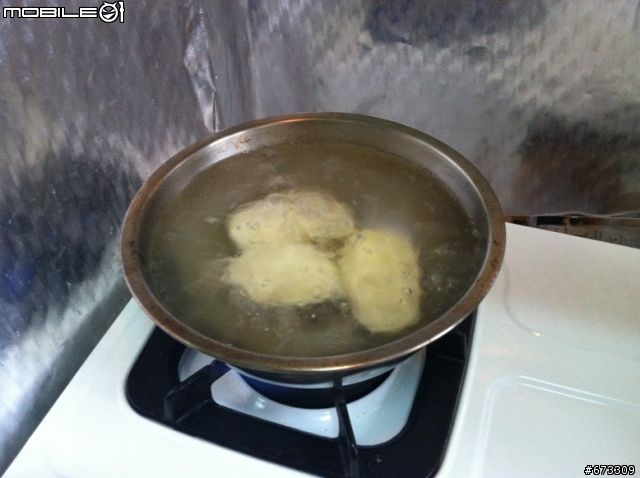 畢業了,下廚煮給母親大人吃 !!