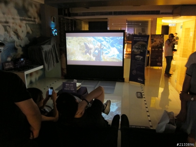三坪劇院大視界 五星級生活新享受!BenQ投影機-精彩報導 【體驗文】