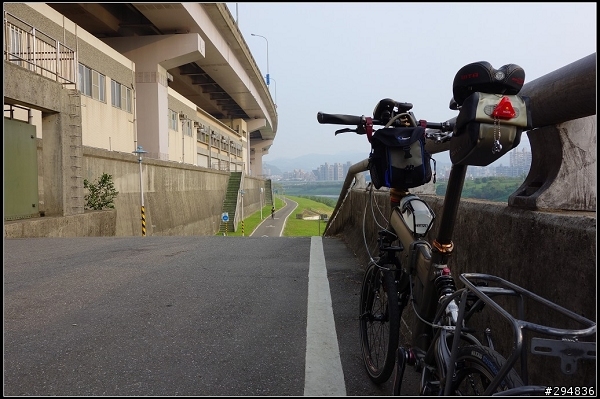 2013.07.21【單車遊記】探索河濱公園 & 環台北自行車道