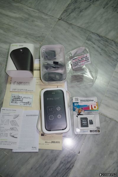 在手機白痴使用ONE V一年多以後....因為某個意外而購得ONE SV的故事