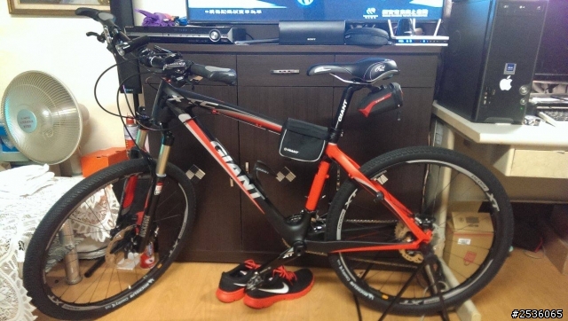 2013 GIANT COMP2 全套一拜SHIMANO DEORE XT 開箱