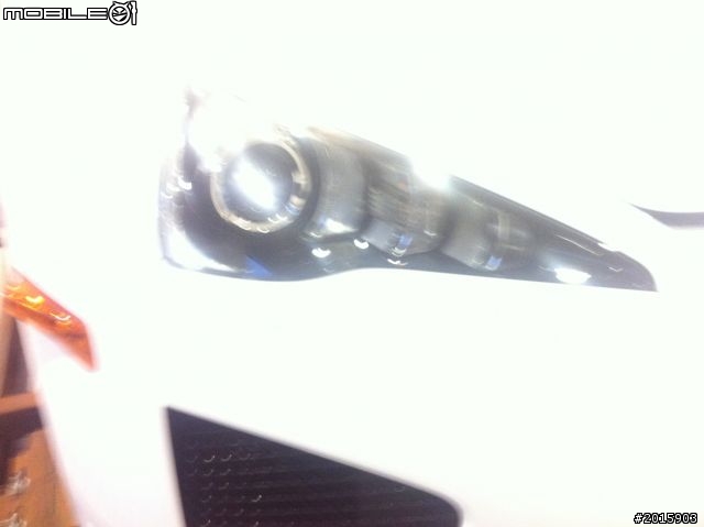 LEXUS南台中旗艦展示中心 錄到 LFA 卸車過程~! (圖+影)
