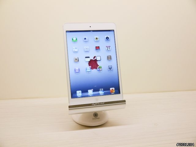 颱風天的 macbook air 2013 與好用配件開箱!!