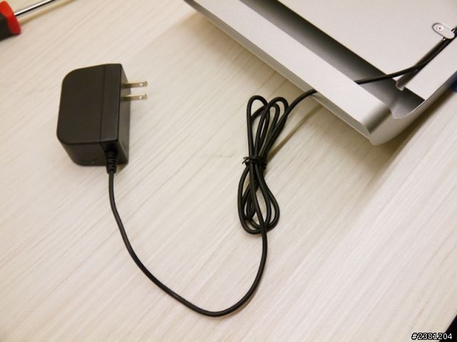 颱風天的 macbook air 2013 與好用配件開箱!!