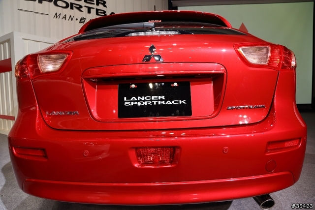 日本進口神祕新車(Mitsubishi Lancer Sportback 1.8 & Pajero 3.2)VIP上市現場直擊活動(圖多!內有福利照)