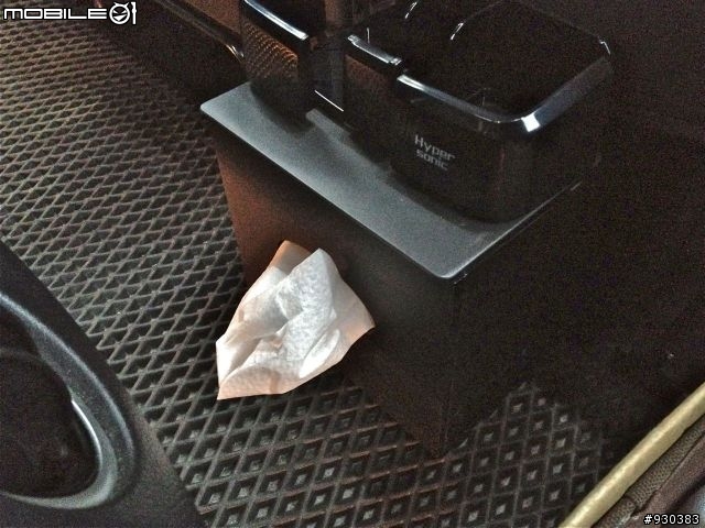 『DIY分享+開箱』LUXGEN SUV 隱藏式 置杯架+面紙盒+置物盒