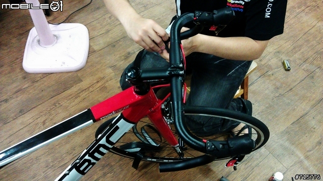 開箱!!BMC SL01 2012 終於終於輪到我開箱!!!((圖多