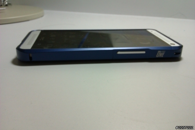 給HTC維修品質一個大大的讚!!!! 紫光任務+照片邊緣模糊 解畢...