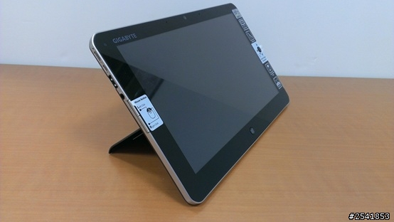 嚐鮮開箱 GIGABYTE S1185