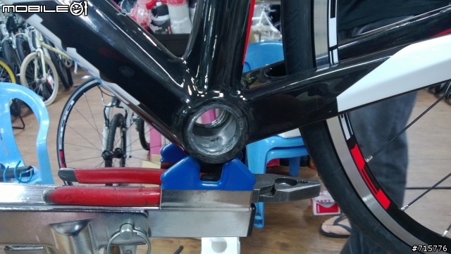 開箱!!BMC SL01 2012 終於終於輪到我開箱!!!((圖多