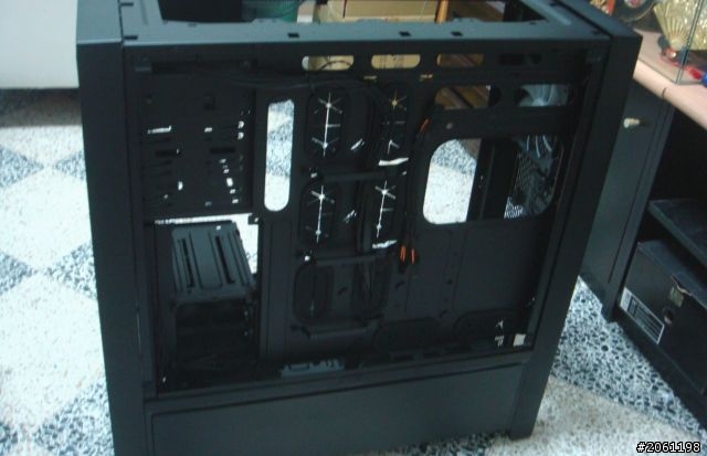 【開箱】 Corsair Obsidian 900D Super Tower 海盜船 水冷旗艦 不專業開箱