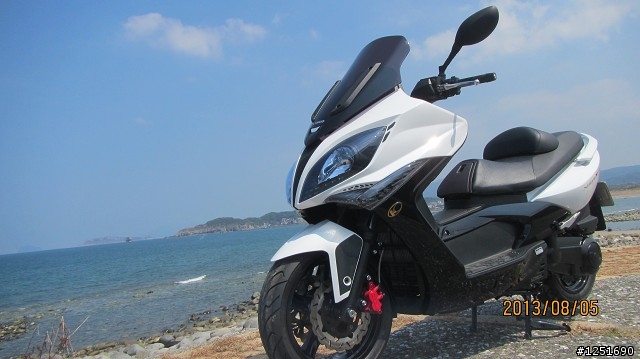 Xciting 300R 不專業開箱