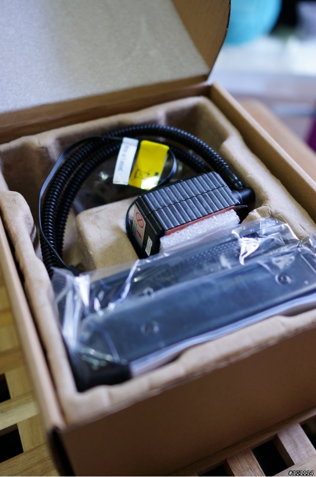 我也來開箱之 CoolerMaster 120V