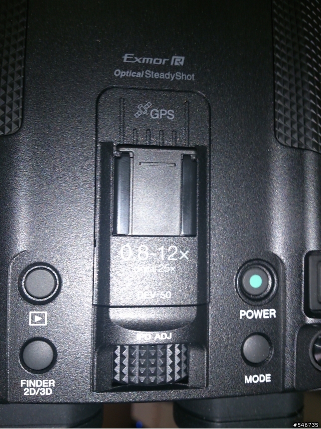 SONY數位可錄影式望遠鏡DEV-50V--邊看邊攝、2D3D一機掌握(童玩節實測)