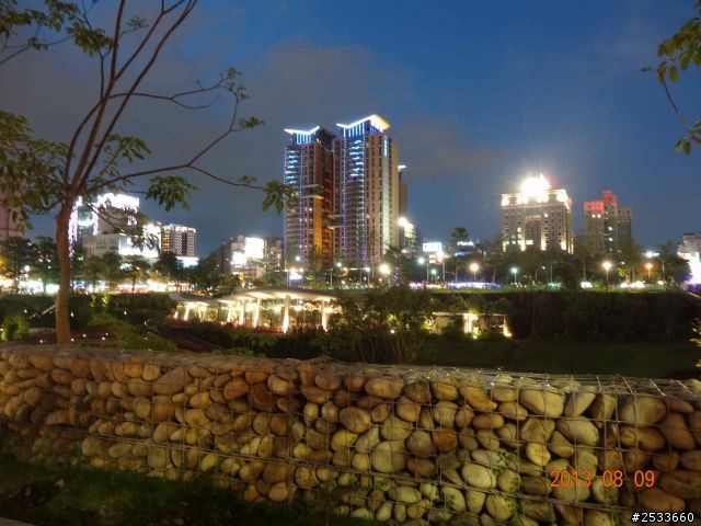 人生最有價值的,是堅持夢想的過程。20130809-20130815