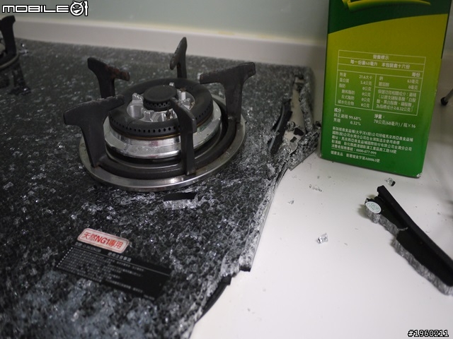 我家的櫻花瓦斯爐面板爆裂