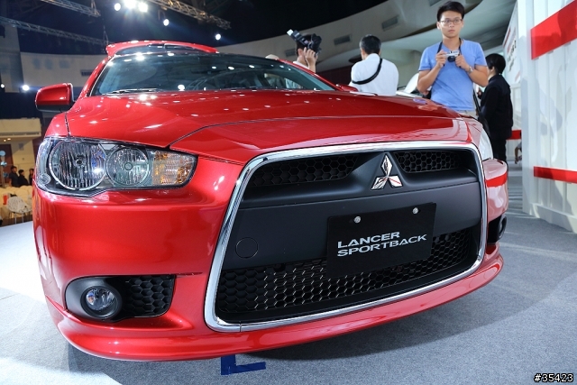 日本進口神祕新車(Mitsubishi Lancer Sportback 1.8 & Pajero 3.2)VIP上市現場直擊活動(圖多!內有福利照)