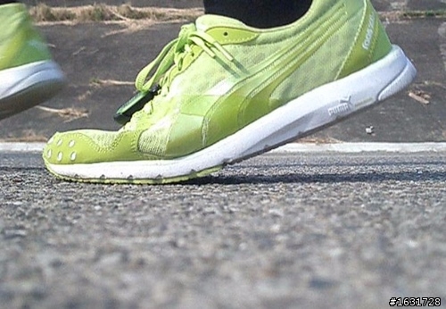 PUMA Faas 300 v2 GLOW 跑鞋測試