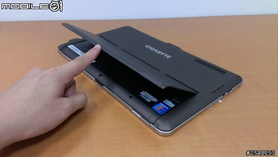 嚐鮮開箱 GIGABYTE S1185